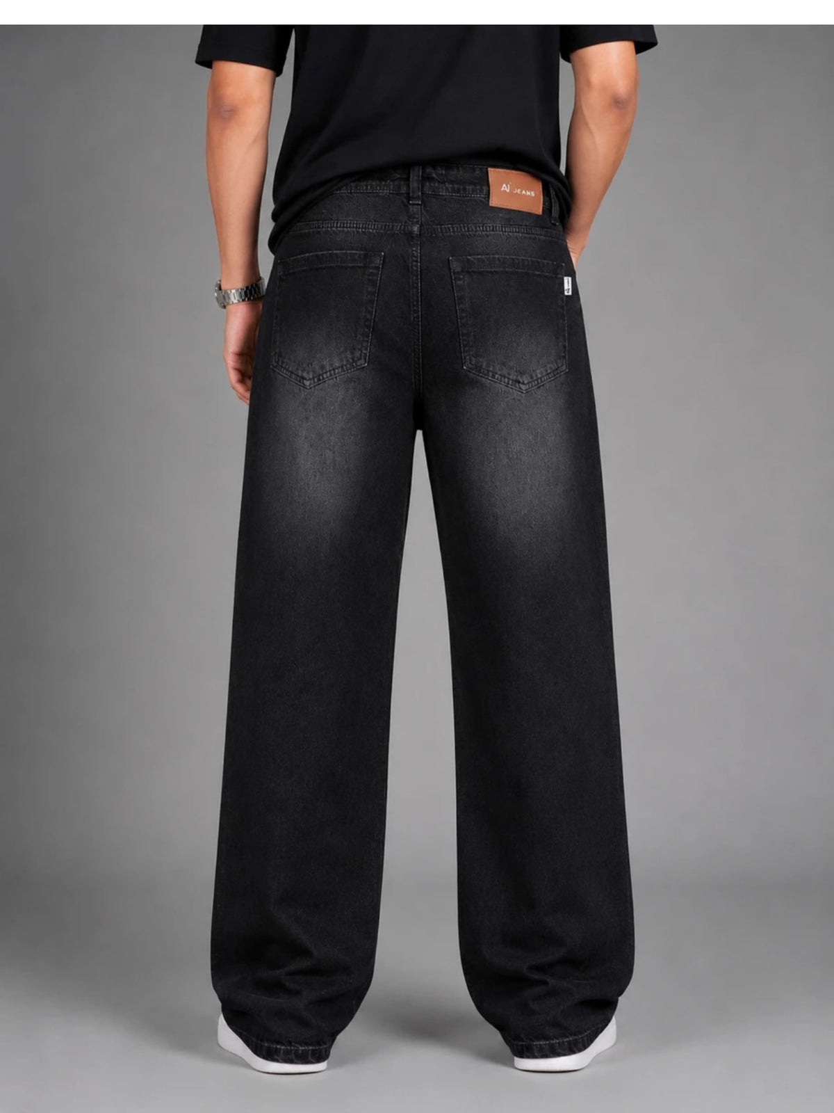 StreetMart Black Relaxed Fit Baggy Jeans