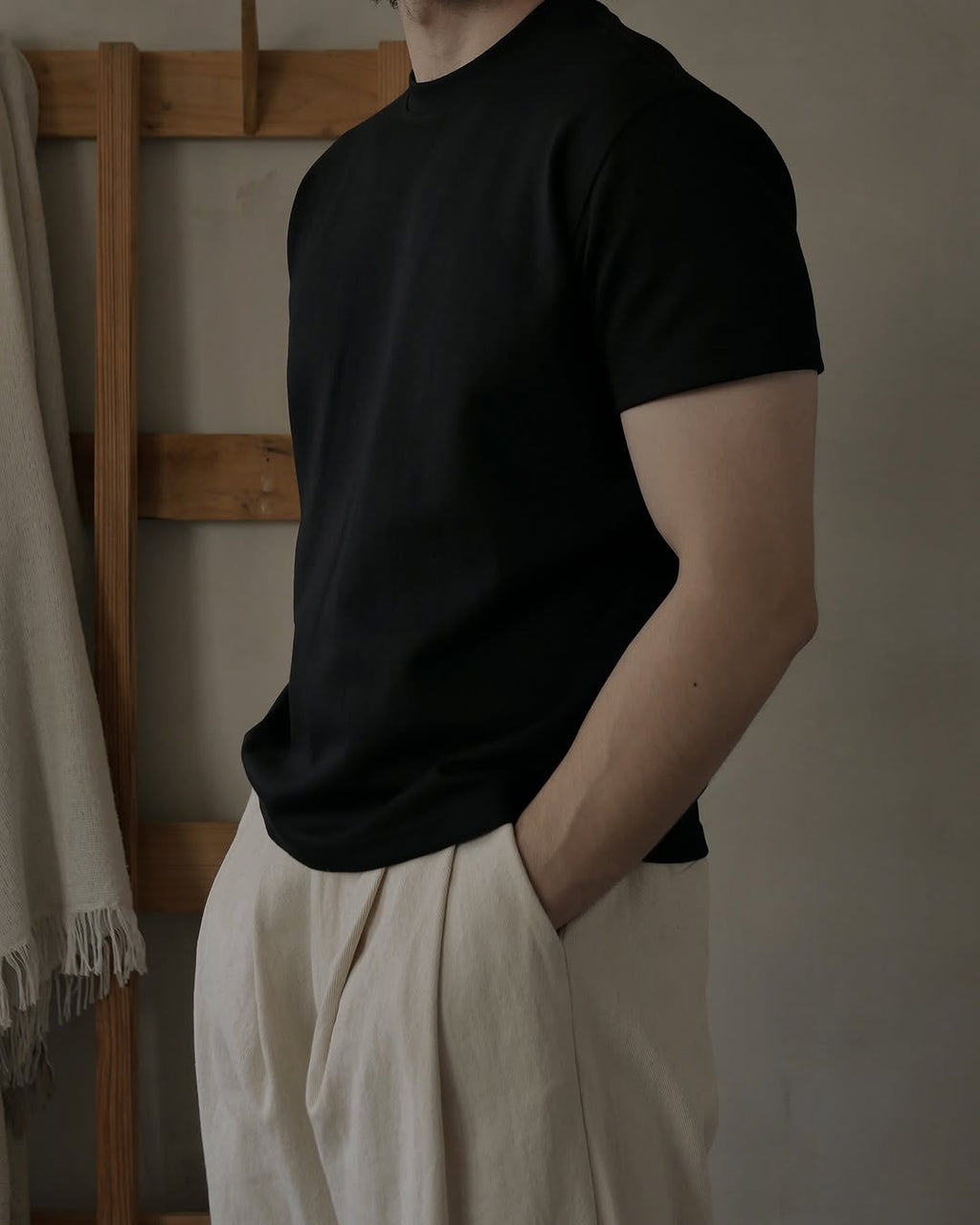 Black Plain Premium T-Shirt – Classic Everyday Essential