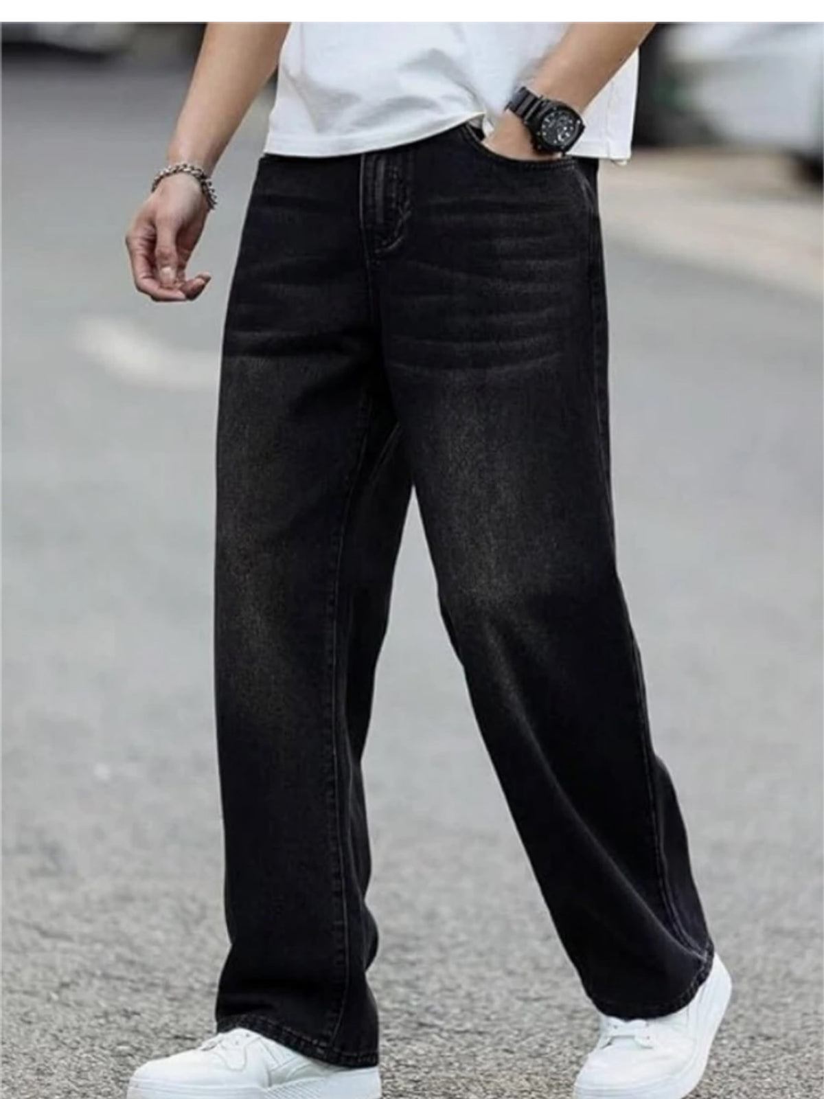 StreetMart Black Relaxed Fit Baggy Jeans
